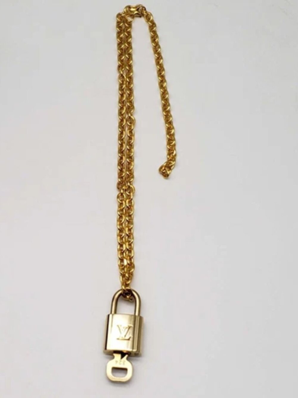 Stainless Steel Gold-Plated Necklace with Authentic Louis Vuitton Padlock - Picture 2 of 9
